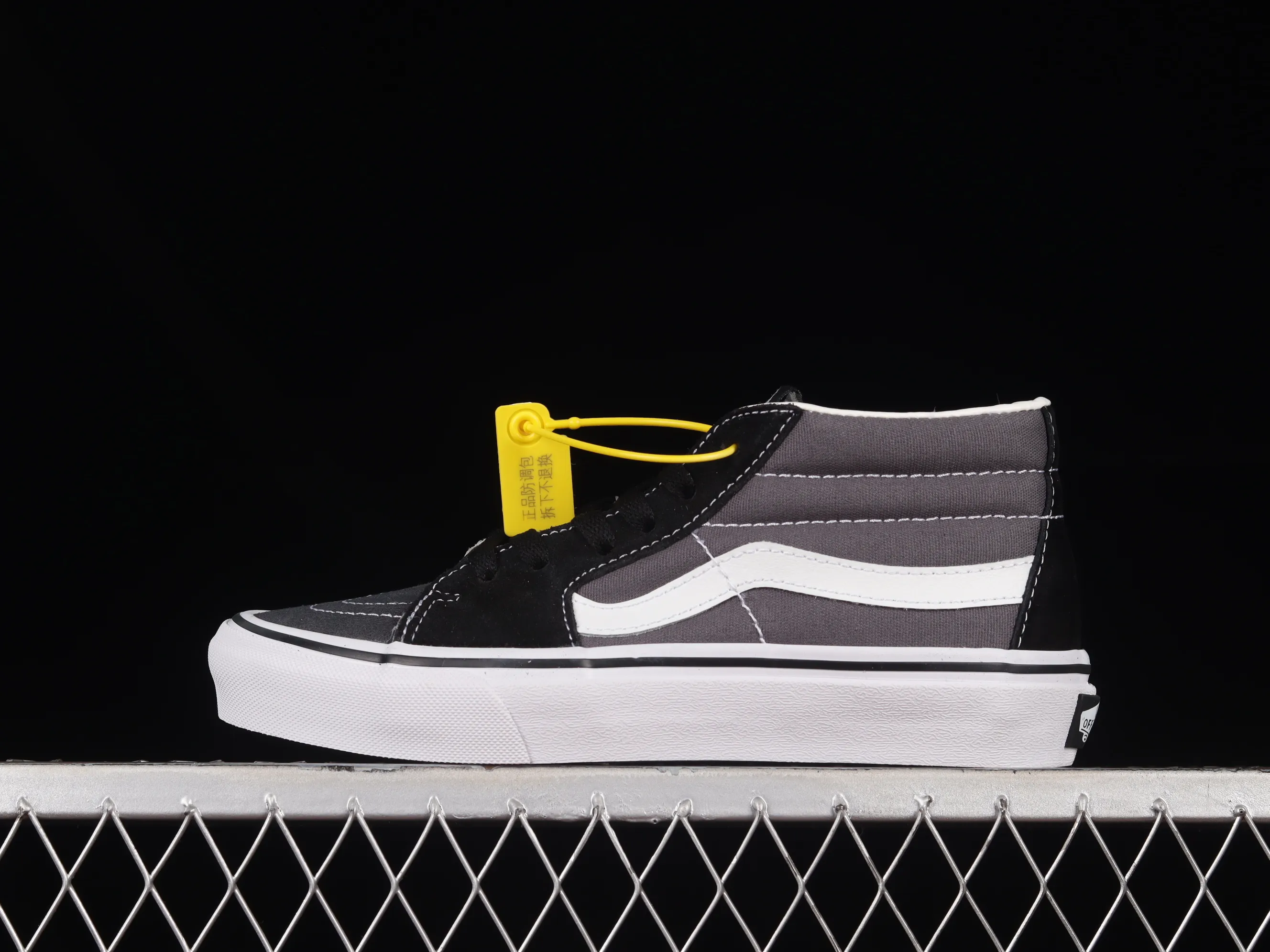 All categories Vans Vans series Vans Mid Vans China Vans Sk8 Mid Reissue black and gray splicing mid-top retro casual canvas skateboard shoes VN0A3WM32PD